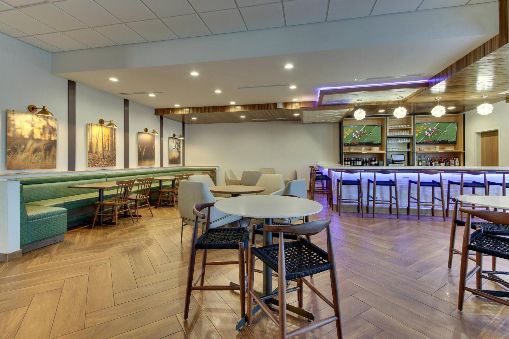 Fairfield Inn And Suites By Marriott Houston Brookhollow Bagian luar foto