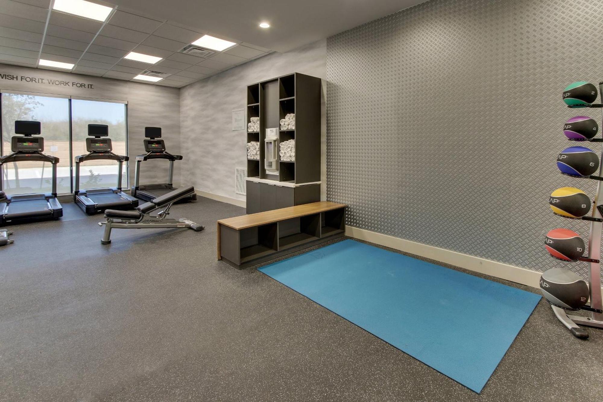 Fairfield Inn And Suites By Marriott Houston Brookhollow Bagian luar foto